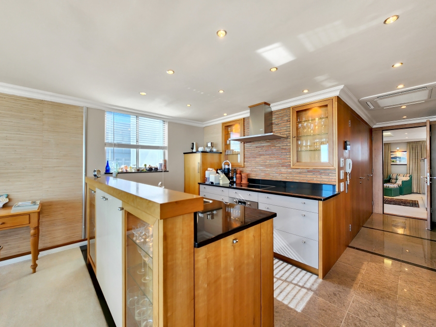 2 Bedroom Property for Sale in Bantry Bay Western Cape